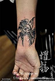 Riešo riešo tatuiruotės paveikslėlis