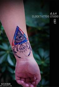 Узорак за тетоважу ока у боји дијамантног бога
