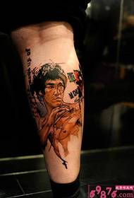 Chinese inkt wind Li Xiaolong kalf tattoo foto's
