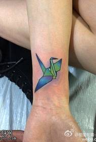 Patró de tatuatge d’origami de canell