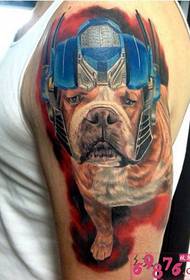Transformátory maskují obrázky tetování psů