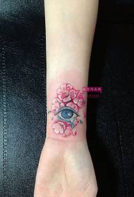 Immagini di bellissimi occhi lacrimali fiore tatuaggio