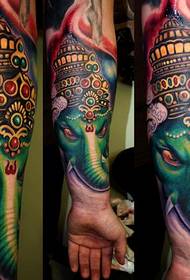 Model de tatuaj de mână: model de tatuaj de mână ca zeul