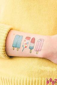 Gambar tatu pergelangan tangan personaliti ais krim gula-gula