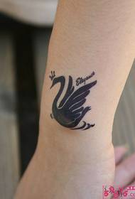 Chithunzi cha Ankle swan tattoo