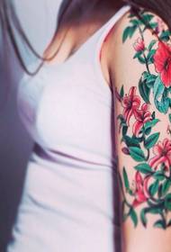 Grutte earmblom tatoet patroanfoto