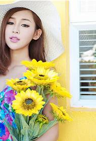 Temperament sunčana ljepota čista cvjetna haljina ručna tetovaža