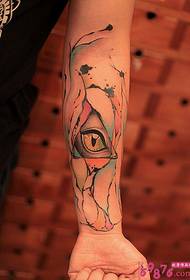 خلاصہ مثلث آنکھ آرٹ ٹیٹو تصویر