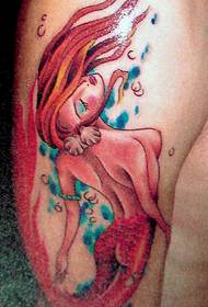 Spettacolo di tatuaggi, consiglia un modello di tatuaggio a sirena a braccio grande