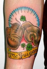 Foto di moda boxer tatuaggio