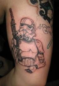 Isandla esiphethe isithombe se-laser gun robot iqhawe lephethini le-tattoo