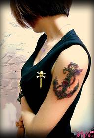 Cvetlični rattan sidro velike roke kreativne slike tatoo
