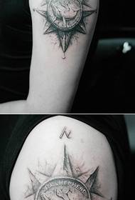 Морски знак со компасна креативна слика за тетоважа