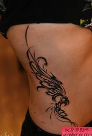 Najlepšie tetovanie vzor odporúča tetovanie vzor kvetina v bočnom páse viniča