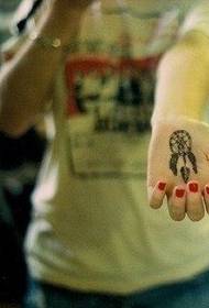 El rüya avcısı dövme desen resmi