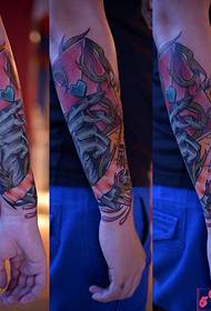 Immagine del tatuaggio del braccio del fiore della lettera di amore di Tanabata