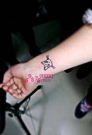 Χαριτωμένο γατάκι εικόνα τατουάζ