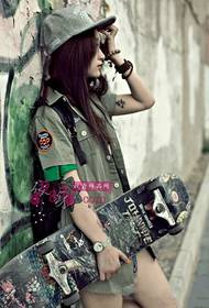 Osobné skateboardové obrázky pre krásu módy