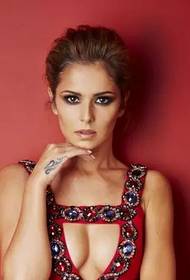 L'album fotografico hot del cantante sexy Cheryl