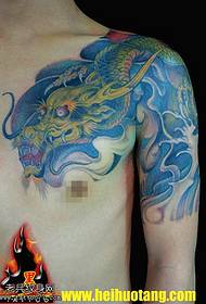 Patrón de tatuaje de dragón espiritual azul real