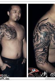 Vynikajúci vzor na tetovanie pekných rýb