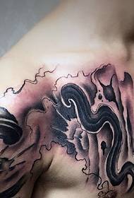 Hermosa imagen de tatuaje de tótem de medio dragón
