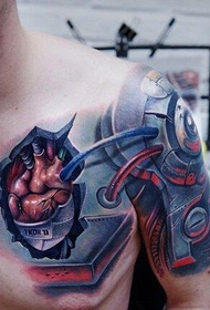 Mezzo tatuaggio meccanico a mezzo tatuaggio