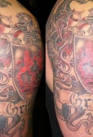 Braccio bellissimo modello di tatuaggio distintivo drago colorato