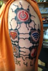 Poza tatuaj masculin culoare umăr culoare geek