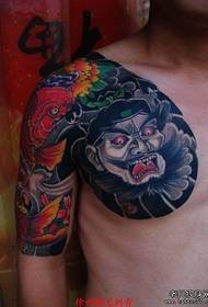 Mezzo motivo a tatuaggio: motivo a campana peonia tatuaggio carpa