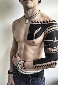 Old traditional classic personality half armor tattoo