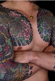 Velmi atraktivní dvojitý napůl barevný drak dračí tetování vzor