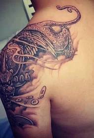 Hafu-american hunhu tattoo maitiro anozvikudza kwazvo