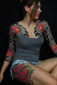 Dvoubarevný barevný tetovací vzor zahraniční krásy
