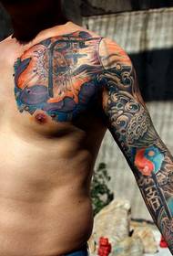 Fantastico e colorato motivo a tatuaggio a mezza lunghezza colorato