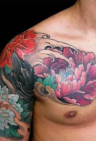 Барвиста татуювання напів довжини для чоловіків