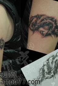 Klassiek arm rotan tattoo patroon