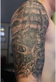 Olkapää harmaa mustekala hyökkää puoli vene tatuointi malli