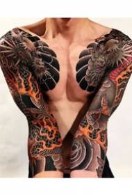 Działa 9 męskich wzorów tatuażu na podwójnej półkuli z ramieniem kwiatowym