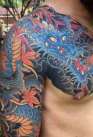 Modello di tatuaggio drago semi-armato colorato dominatore classico