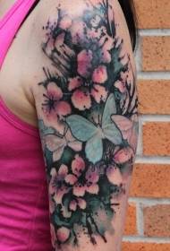 Велики плави лептир и цвет трешње тетоважа образац