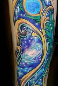 Patrón de tatuaje de universo en 3D de brazo