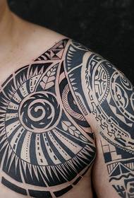 Super perfect domineering half armor totem tattoo tattoo