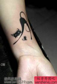 Paže roztomilé tetovanie tetovanie vzor