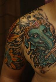 Klasszikus hagyományos elefánt isten páncél tetoválás
