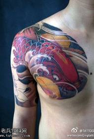 Nahiko txipiroi gorrien tatuaje eredua