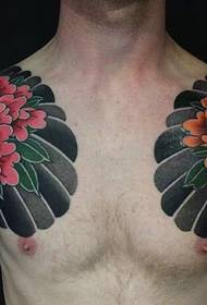 Dvije tetovaže dvostruke hemisfere s muškim