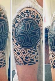 Veľká zábavná vtipná čierna tribal totem a tetovanie keltských uzlov