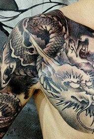 Tattoo Super ҳукмронии аждаҳо ним кӯзаи бангдона