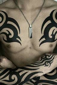 Sehr attraktives Double Half Maya Tattoo